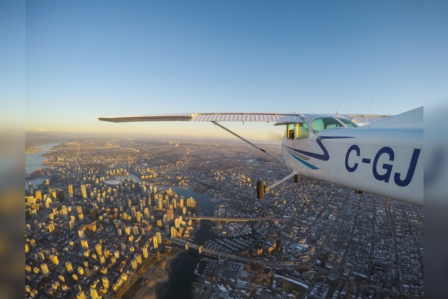 Bild von Rundflug Kosten ☀️ Alle Informationen zu Preisen